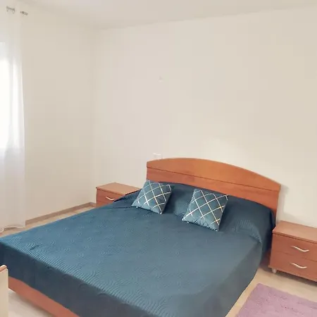 Daire Apartment Sanja *